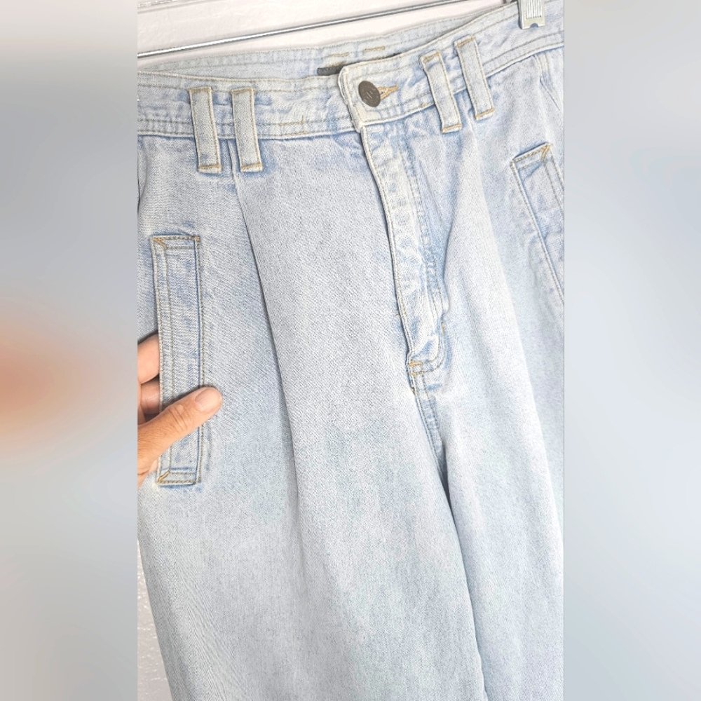 Lizwear Vintage 90s Tapered Jeans